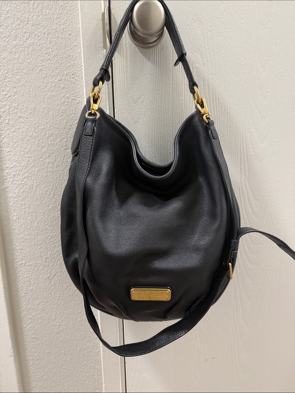 Marc by Marc Jacob’s Classic Q Hillier Hobo Bag in black pebbled leather